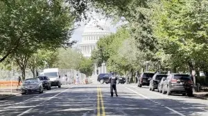 ABD Kongre binası yakınındaki şüpheli araç polisi alarma geçirdi