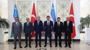 AK Parti Genel Başkanvekili Kurtulmuş, Özbekistan Başbakan Yardımcısı Umurzakov ile görüştü