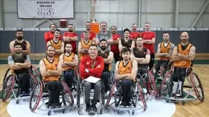 Bakan Kasapoğlu'ndan paralimpik sporculara moral ziyareti