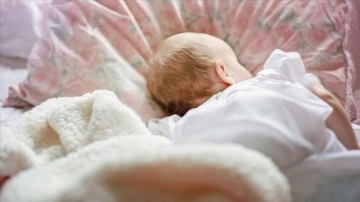 Bebeklerin gelişiminde uyudukları yassı şişman ehemmiyet taşıyor