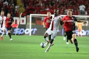 CANLI ANLATIM! Gaziantep FK - Beşiktaş maçı canlı anlatım