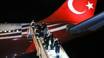 Cumhurbaşkanlığına ilgilendiren "TUR" uçağı hareket alanından 14 yaralıyı Ankara'ya nakletti