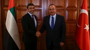 Dışişleri Bakanı Çavuşoğlu ile BAE'li mevkidaşı Nahyan telefonda görüştü