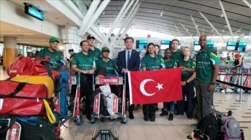 Güney Afrikalı esenlik ve arama kurtarma gönüllüleri Türkiye'ye akıllıca yola çıktı