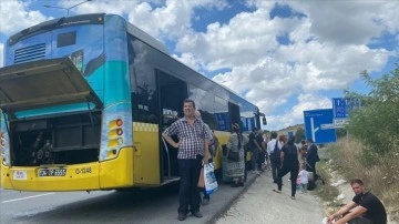 İETT otobüsünün arızalanması dolayısıyla İstanbul Havalimanı yolcuları yolda kaldı