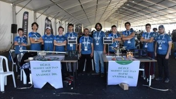 İHL'nin hafız öğrencileri TEKNOFEST'te insansız hava araçları yarışında başarı hedefliyor