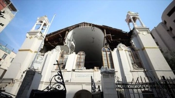 İskenderun'da ciddi hasar gören Aziz Nikola Kilisesi 151 sene sonraları ayrımsız kaderi yaşadı