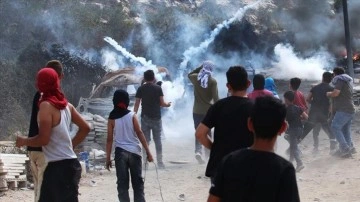 İsrail güçleri Batı Şeria'daki gösterilerde 5 Filistinliyi yaraladı