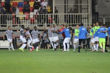Süper Lig: Altay 2 - 1 Göztepe