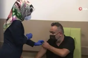 Türkovac Kayseri Şehir Hastanesi'nde gönüllülere uygulandı